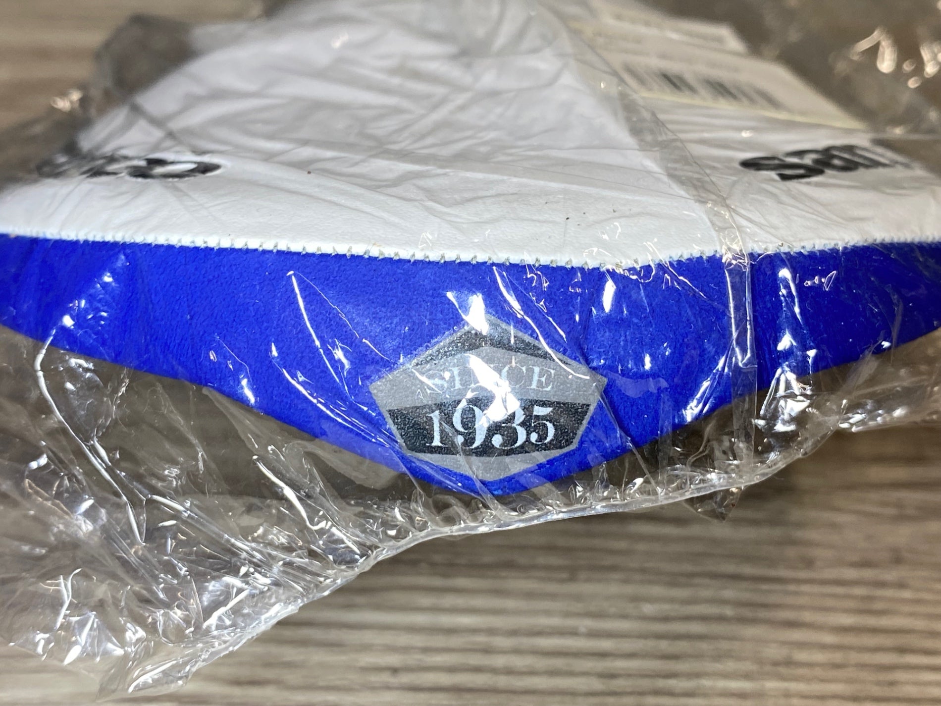 JQ177 サンマルコ san marco Zoncolan サドル 白青 DE ROSA – BICI