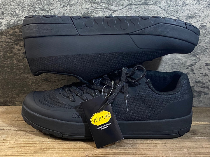 JP057 フィジーク FIZIK GRAVITA VERSOR ビンディングシューズ SPD EU43 黒