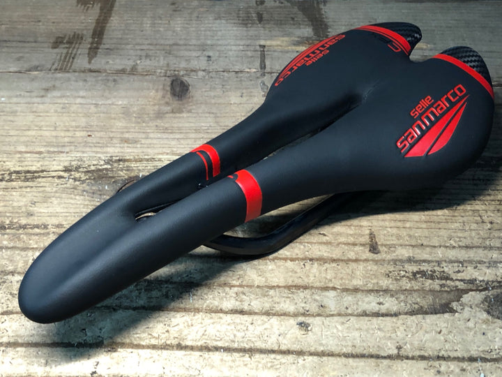 JJ501 セラサンマルコ selle sanmarco ASPIDE CARBON FX カーボンレール サドル 黒/赤