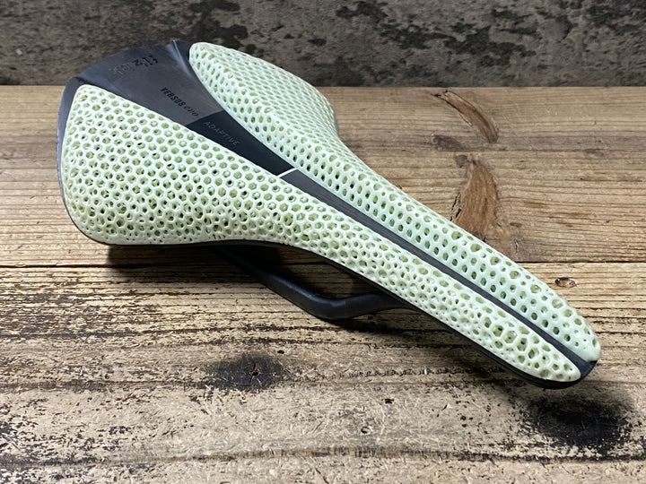 JU824 フィジーク fizik ANTARES VERSUS EVO 00 ADAPTIVE サドル カーボンレール