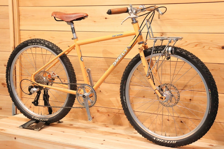 サーリー SURLY ディスクトラッカー DISC TRUCKER 26 42サイズ シマノ 9S スチール ツーリングバイク フラットバー仕様 26インチ 【千葉店】