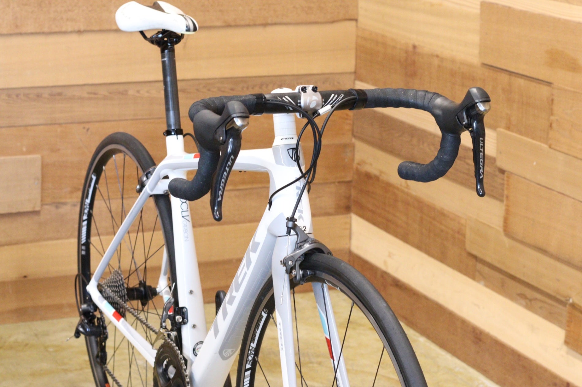 決算セール トレック TREK マドン MADONE 4.7 2014 52サイズ シマノ