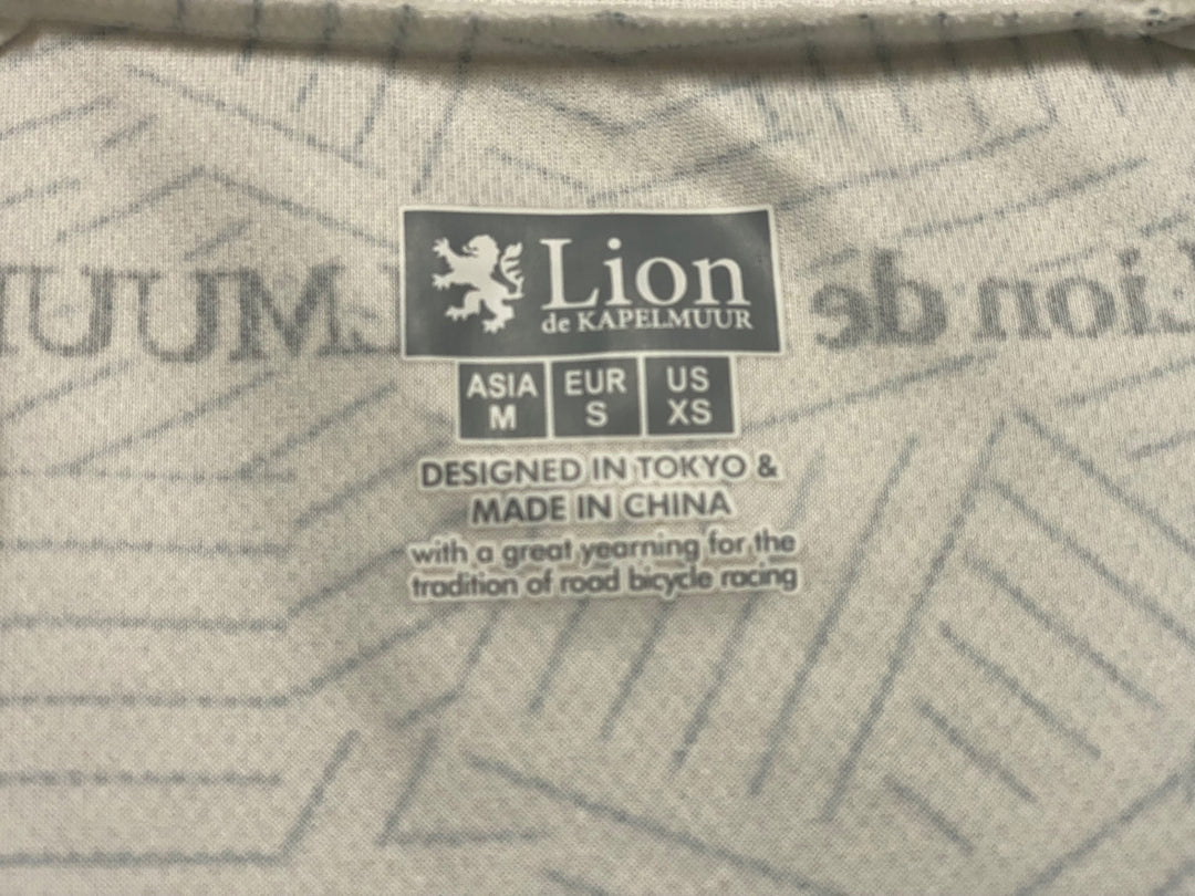 JU230 リオンドカペルミュール Lion de KAPELMUUR 半袖 サイクルジャージ 白 M