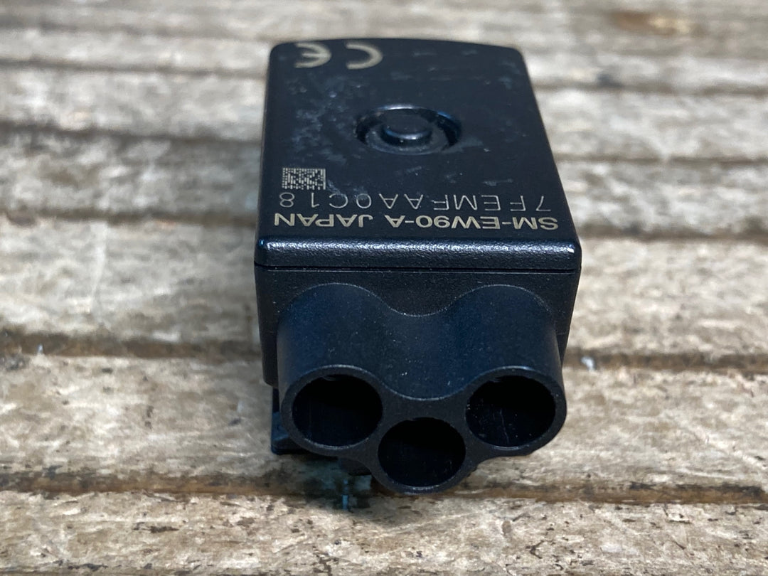 JG579 シマノ SHIMANO SM-EW90-A ジャンクションA 3ポート Di2 電動 動作確認済