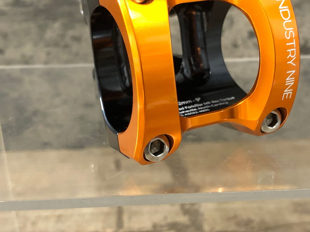 KF284 インダストリーナイン INDUSTRY NINE A35 ステム 32mm 9° ハンドルクランプ径Φ35