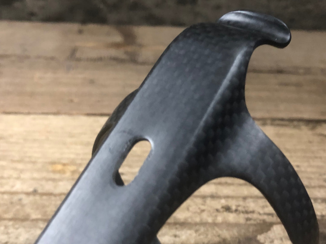 JS678 スパカズ SUPACAZ FLY CAGE CARBON カーボン ボトルケージ 黒 2個セット
