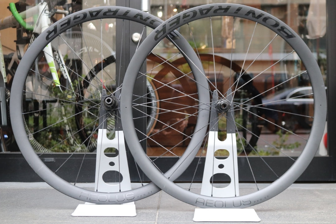 ボントレガー BONTRAGER アイオロス プロ AEOLUS PRO 37 DISC カーボン チューブレス ホイールセット シマノ12/11S 【東京南麻布店】
