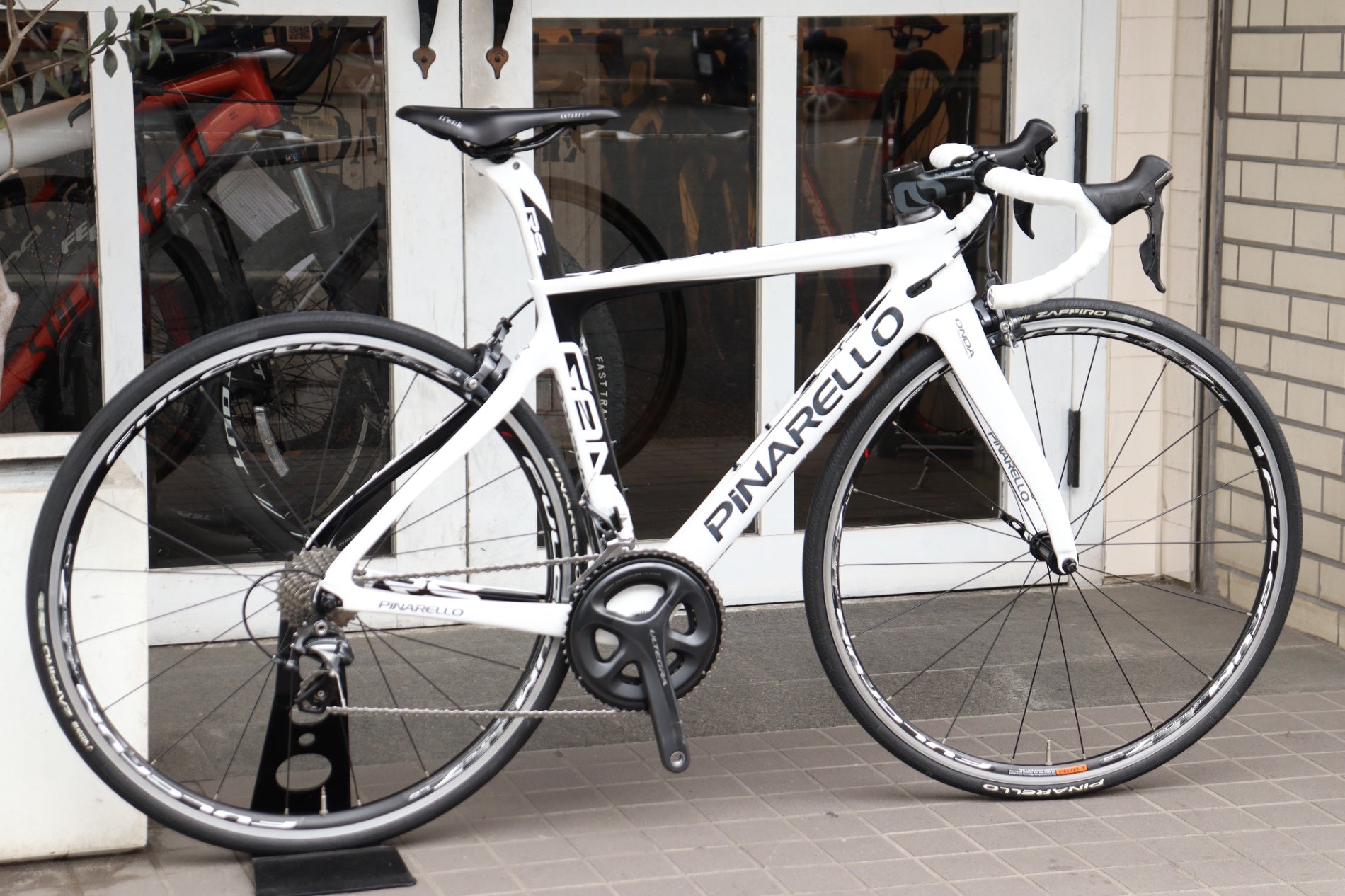 ピナレロ PINARELLO ガン GAN RS 2017モデル 465サイズ シマノ
