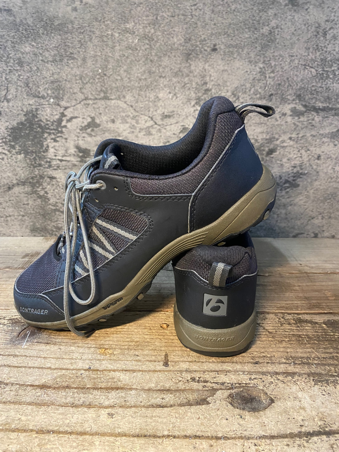 JQ904 ボントレガー BONTRAGER SSR ビンディングシューズ SPD EU40 黒