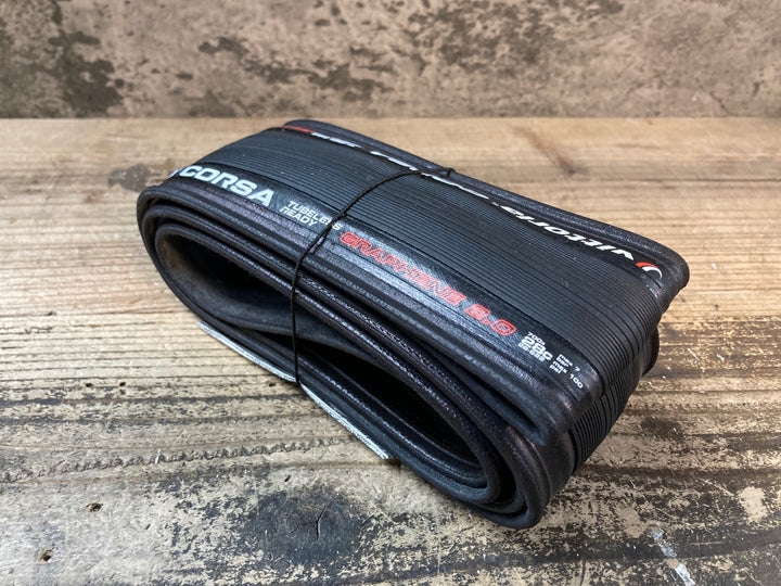 JN492 ヴィットリア vittoria コルサ CORSA GRAPHENE 2.0 チューブレスレディ タイヤ 700x28c 未使用