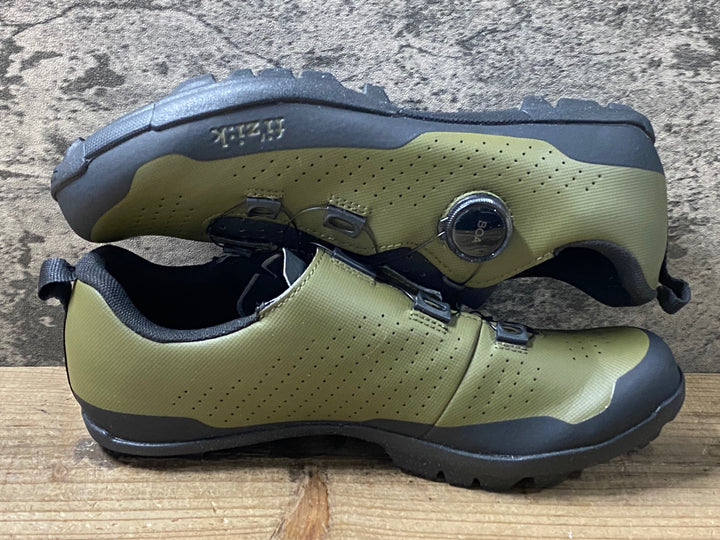 KH793 フィジーク fizik TERRA ATLAS ビンディングシューズ カーキ EU42 SPD