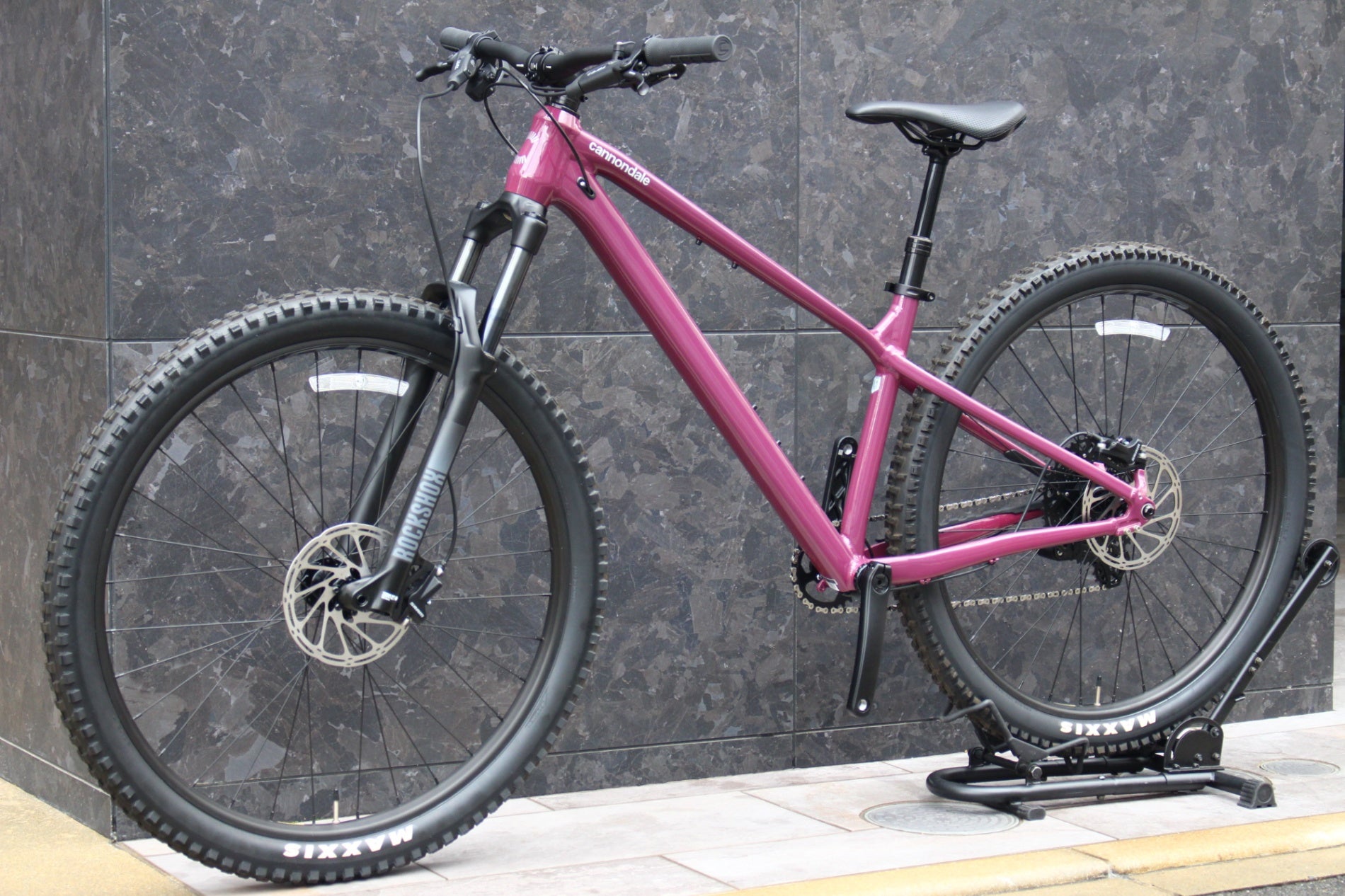 キャノンデール CANNONDALE ハビット Habit HT2 2023モデル Mサイズ