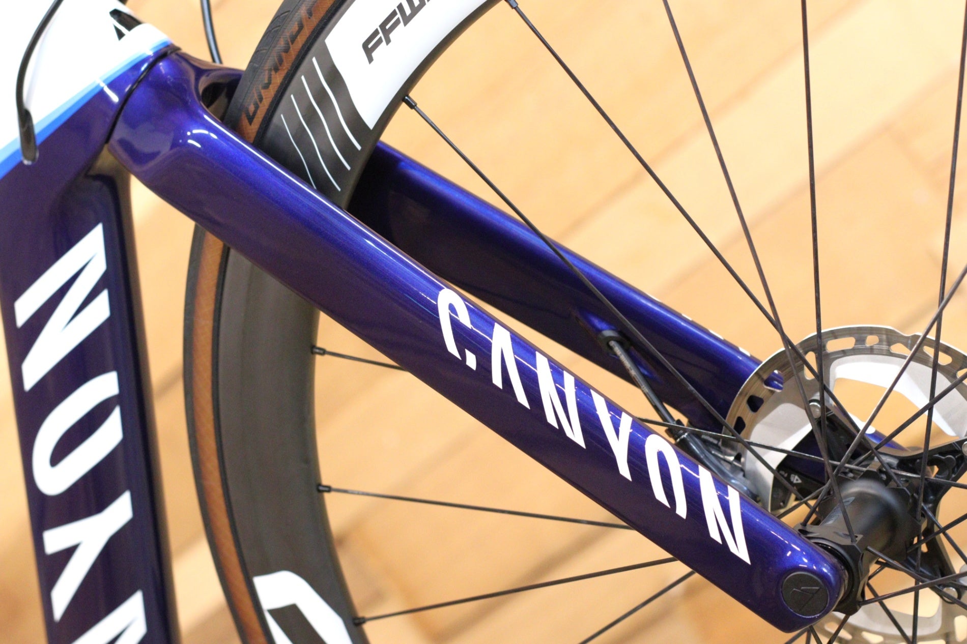 キャニオン CANYON エアロード AEROAD CF SL8 2022 XSサイズ シマノ