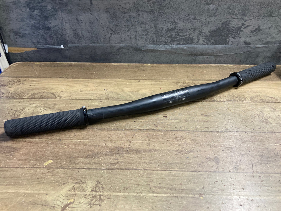 KQ917 スペシャライズド SPECIALIZED S-WORKS カーボン フラットハンドル 590mm Φ31.8 ※LIZARD SKINS MACASKILLグリップ付属