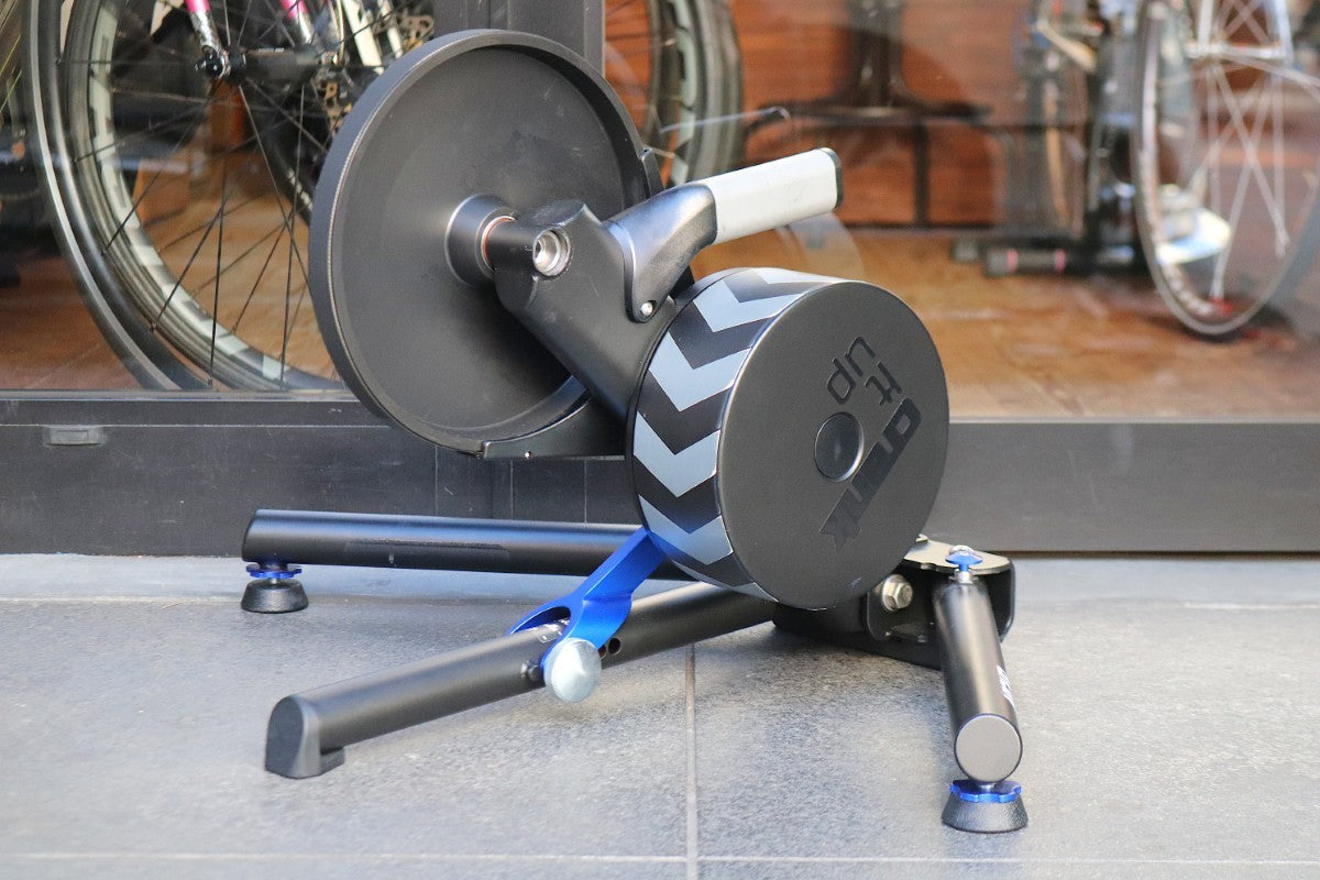 【Zwift対応】Wahoo KICKR Smart Trainer v4 ワフー WAHOO キッカー KICKR V4 スマートトレーナー ローラー台 ZWIFT