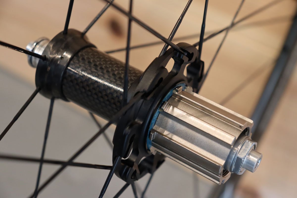 カンパニョーロ Campagnolo ボーラ ウルトラ BORA ULTRA 35 カーボン