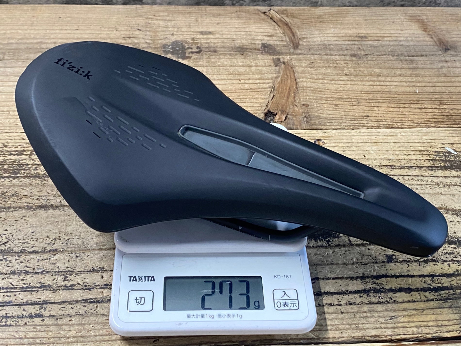 KE455 フィジーク fizik TERRA ARGO X5 サドル 黒 150mm S-Alloyレール