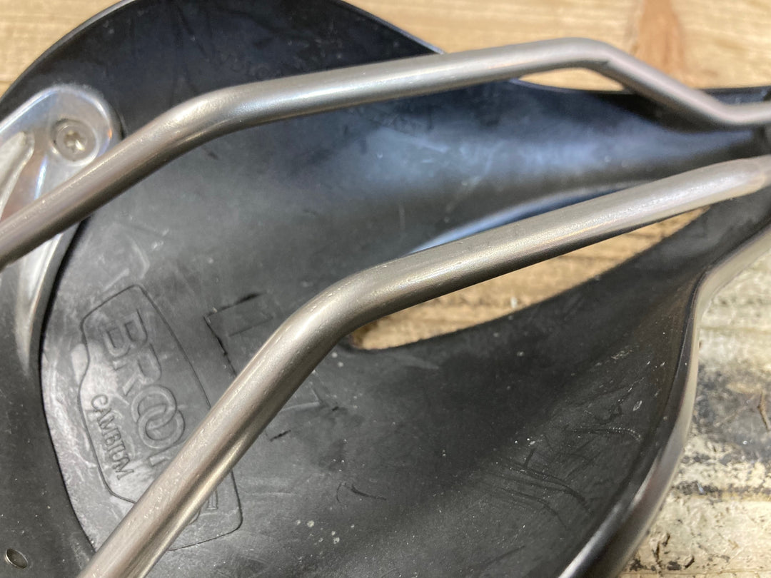 JU519 ブルックス BROOKS CAMBIUM CARVED C15 サドル 茶