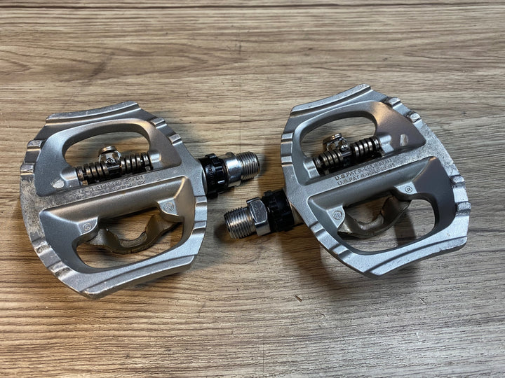 JO035 シマノ SHIMANO PD-A530 ビンディングペダル 片面フラット シルバー SPD