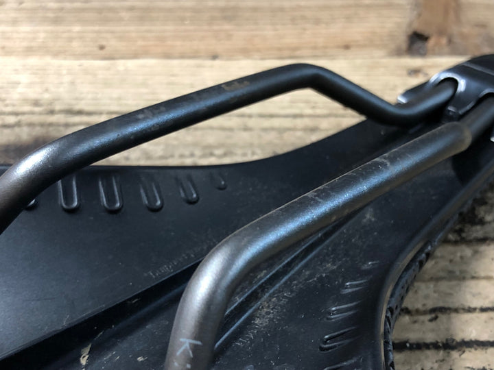KC083 フィジーク Fizik ANTARES Versus Adaptive R1 3D サドル kium レール 139mm