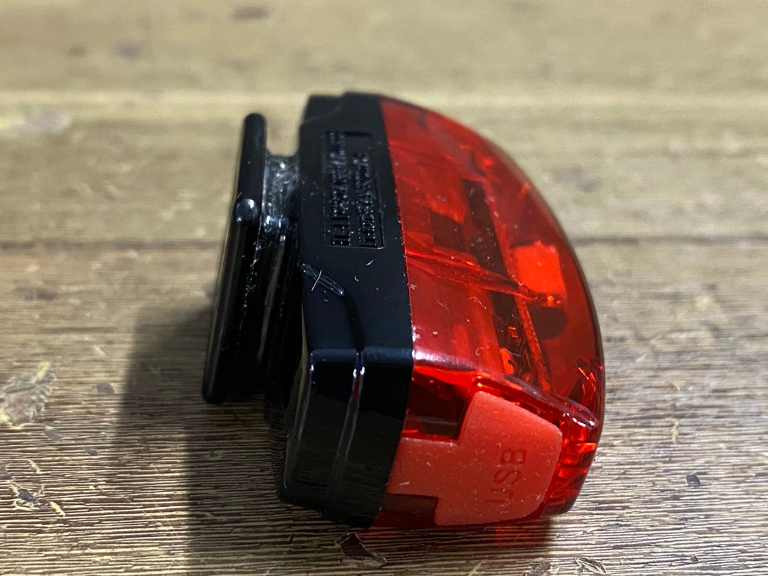 KN963 キャットアイ CATEYE RAPID MICRO AUTO テールライト