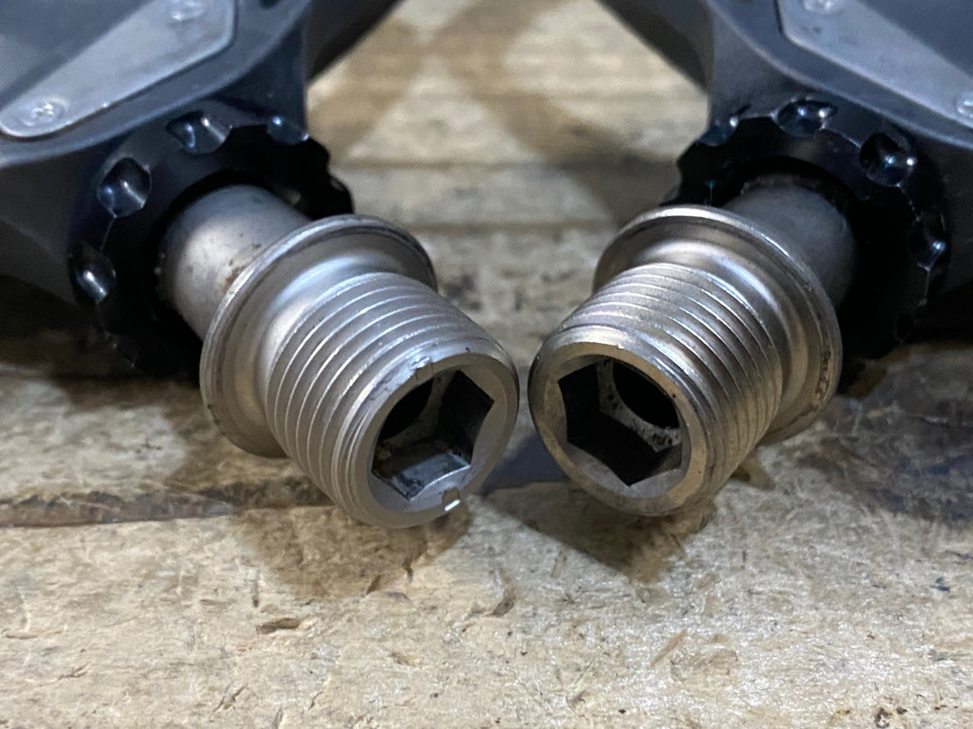 KJ431 シマノ SHIMANO 105 PD-R7000 ビンディングペダル SPD-SL