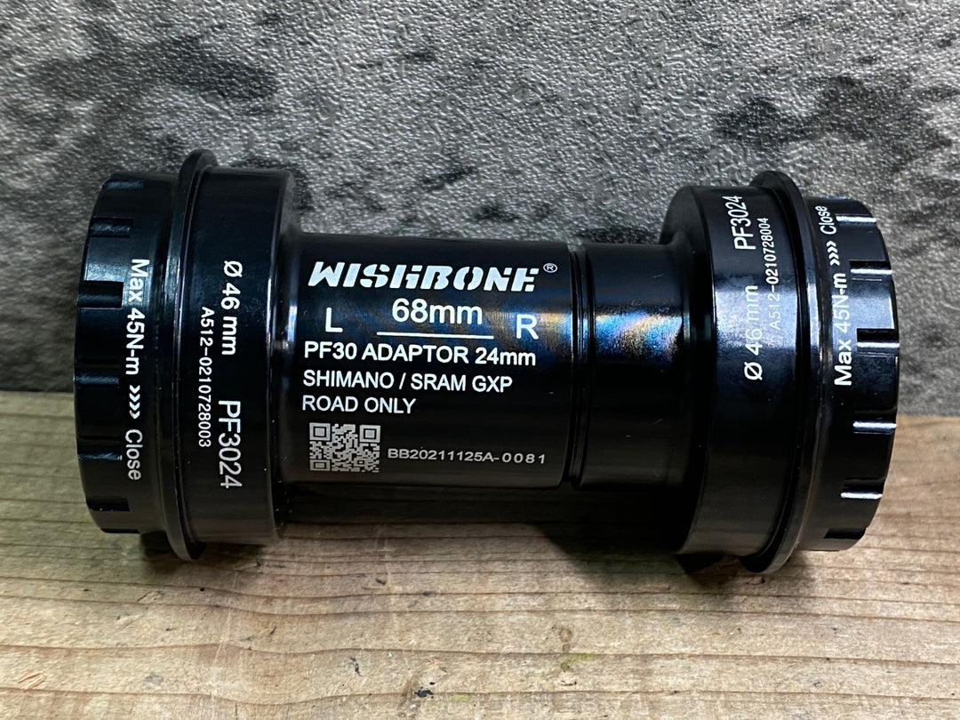 JM718 ウィッシュボーン WISHBONE BPF3024 ボトムブラケット BB 黒 Φ46 PF30 スピンドル径Φ24