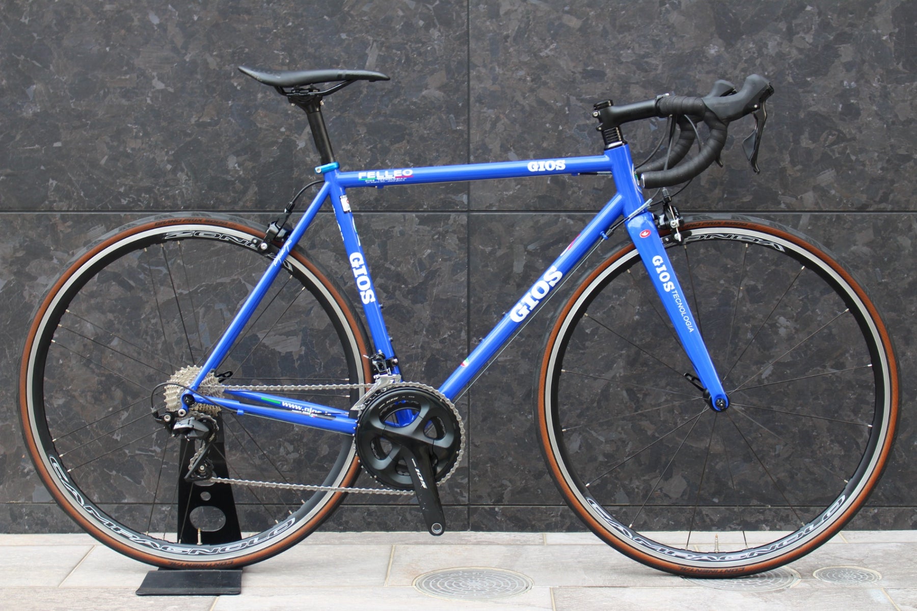 GIOS ジオス FELLEO 105コンポ ロードバイク 大阪引取り ジオス GIOS フェレオ FELLEO 2022 520サイズ シマノ 105 R7000 11S