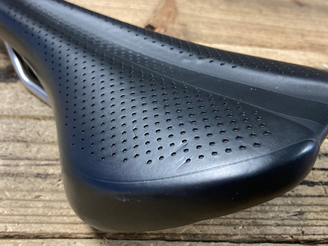 KJ009 ボントレガー BONTRAGER ARVADA サドル 黒 136mm