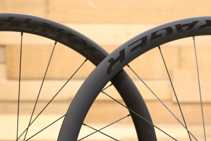 ボントレガー BONTRAGER アイオロス プロ AEOLUS PRO 37 DISC カーボン チューブレスレディ ホイールセット シマノ 12/11S 【立川店】