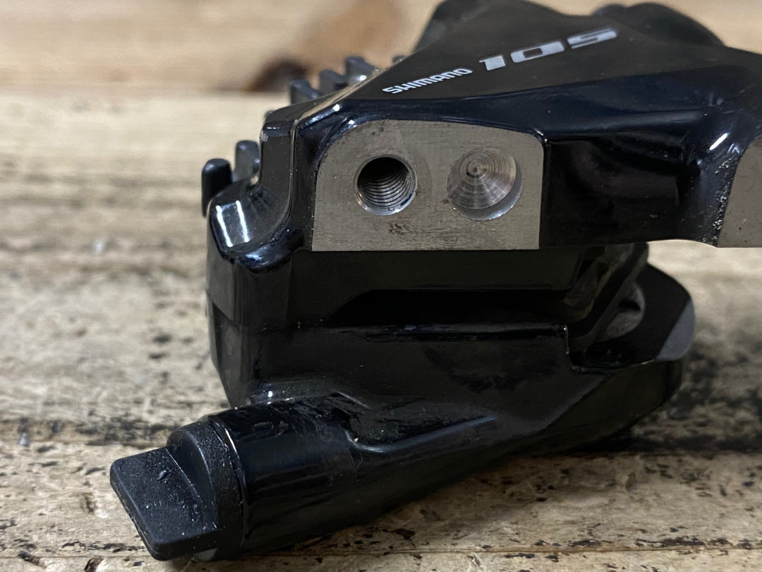 JU984 シマノ SHIMANO 105 BR-R7070 ディスクブレーキ キャリパー セット 油圧