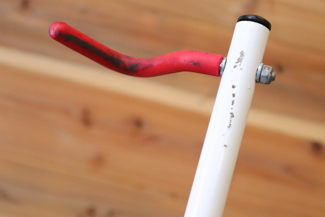 決算SALE ミノウラ MINOURA タンチョウ TANCHO ESSE バイクスタンド バイクラック 縦置きスタンド 白 【広島店】