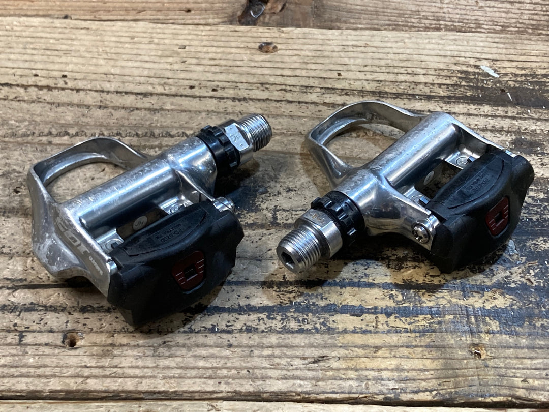 JS145 シマノ SHIMANO 105 PD-5700 ビンディングペダル SPD-SL ※ガリ傷