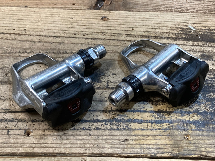 JS145 シマノ SHIMANO 105 PD-5700 ビンディングペダル SPD-SL ※ガリ傷