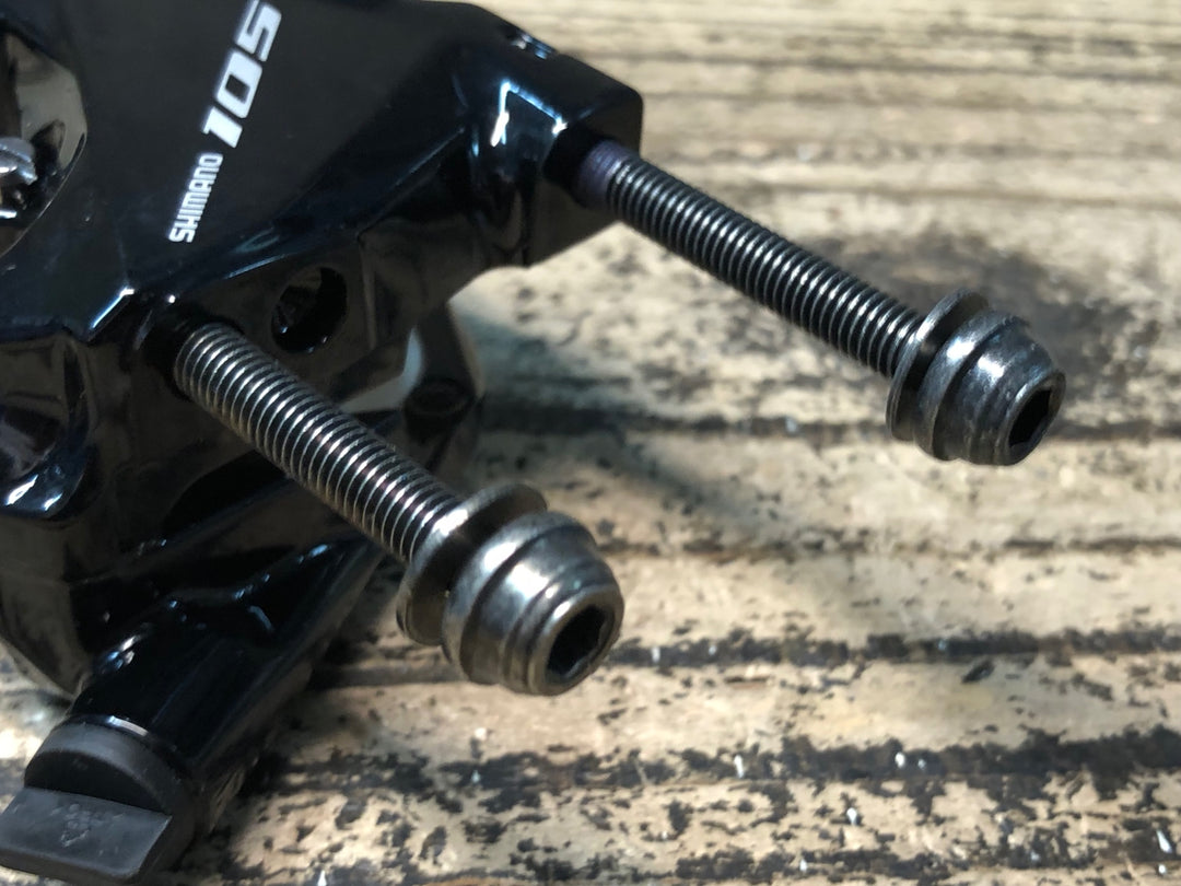 JQ306 シマノ SHIMANO 105 BR-R7070 ディスクブレーキ キャリパー 前後セット