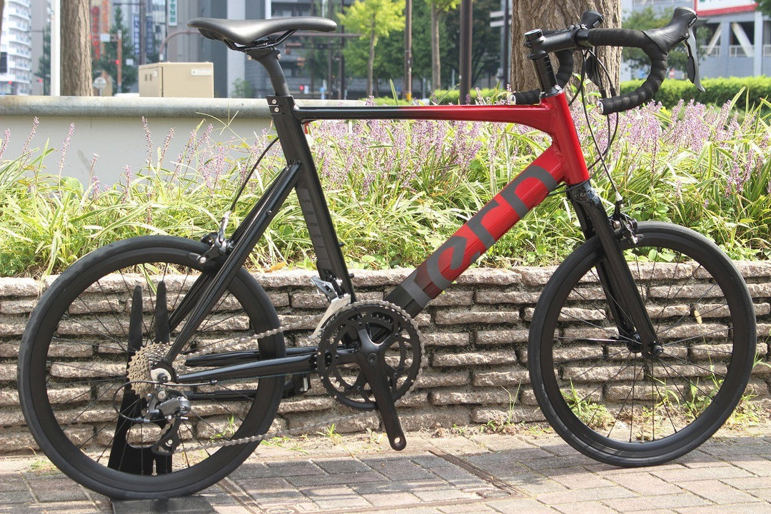 【限定カラー】 ターン TERN サージュ SURGE 2023 52サイズ クラリス R2000 8S アルミ ミニベロ 小径車 20インチ451 【名古屋店】