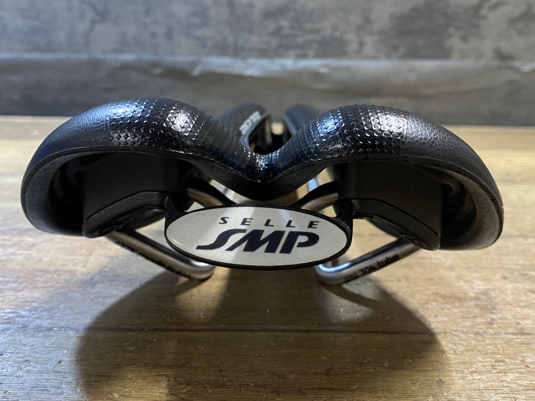 KP371 Selle SMP hell s サドル 黒 138mm aisi 304 tubeレール