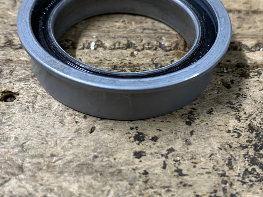 JQ416 セラミックスピード CERAMICSPEED PF41 セラミック ボトムブラケット Φ30