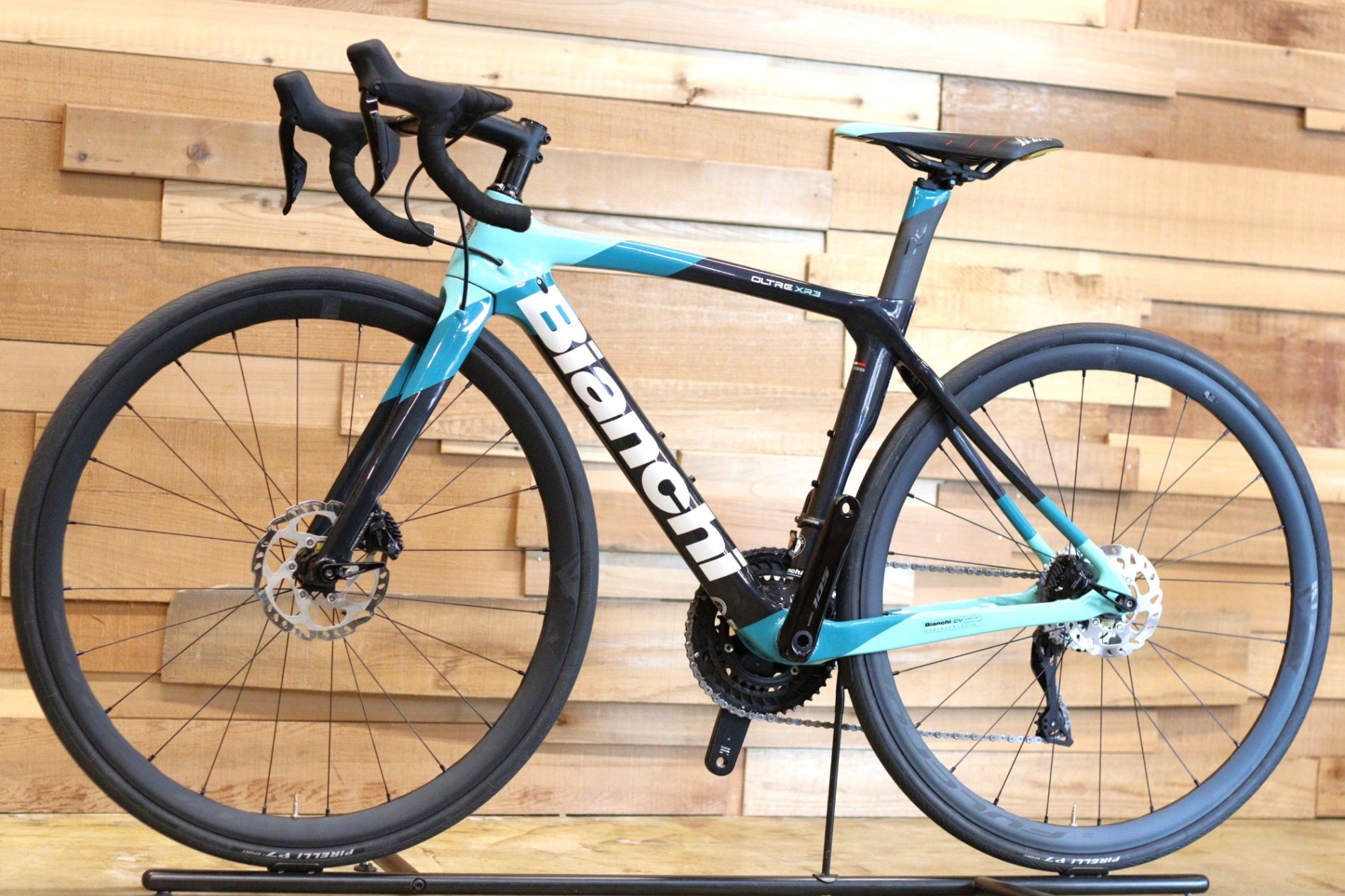ビアンキ BIANCHI オルトレ OLTRE XR3 DISC 2022 47サイズ 105 R7170