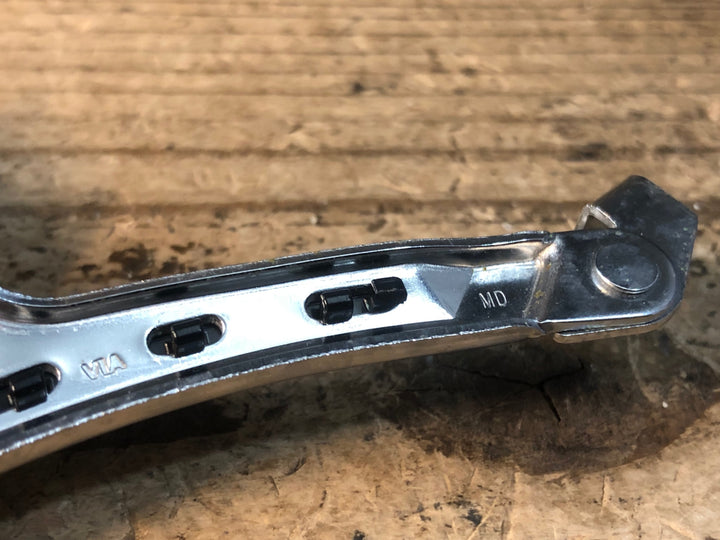 JV305 シマノ SHIMANO 105 FD-5800 フロントディレイラー 2S 直付け シルバー