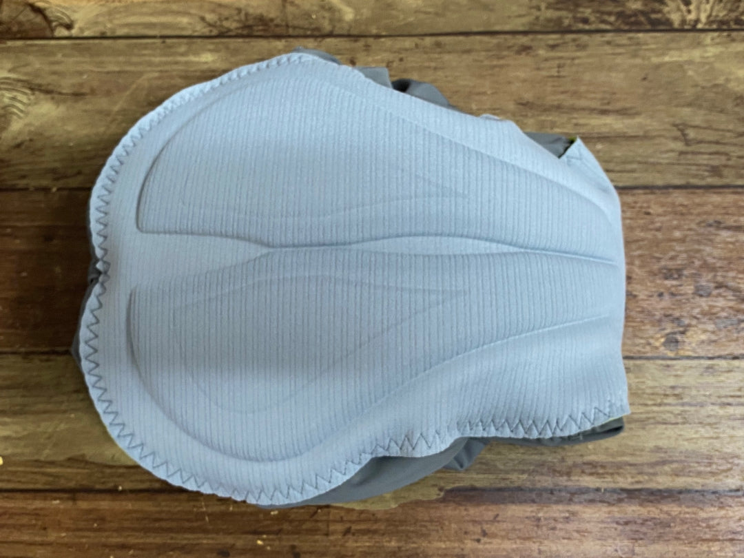 KA176 プロトンドパリ Peloton de Paris ビブショーツ カーキ XS 未使用品