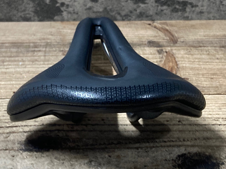 KB530 セラサンマルコ SELLA SANMARCO SHORTFIT 2.0 Supercomfort Racing サドル XSILITEレール 153mm