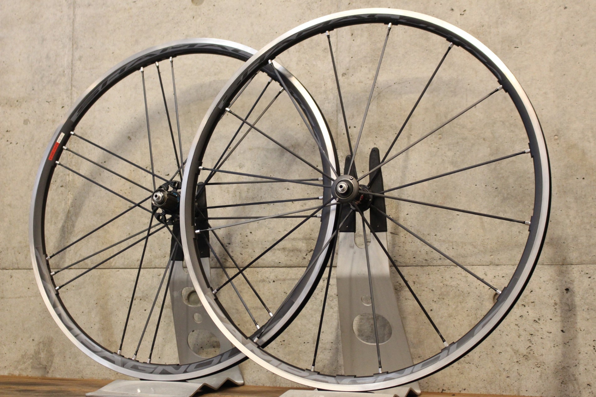 カンパニョーロ CAMPAGNOLO シャマルウルトラ SHAMAL ULTRA アルミ