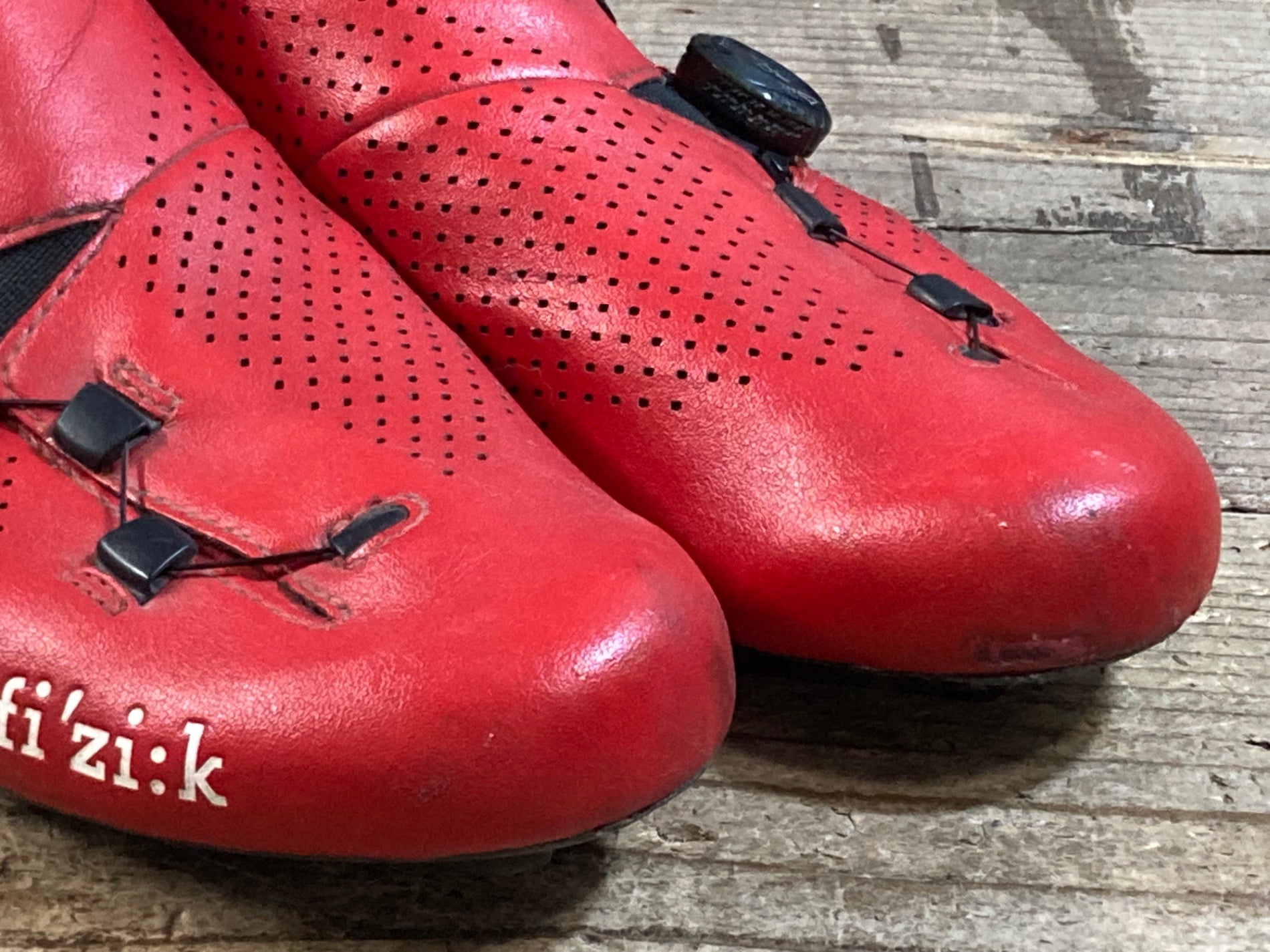 KE359 フィジーク fizik R1 ビンディングシューズ SPD-SL EU43 赤