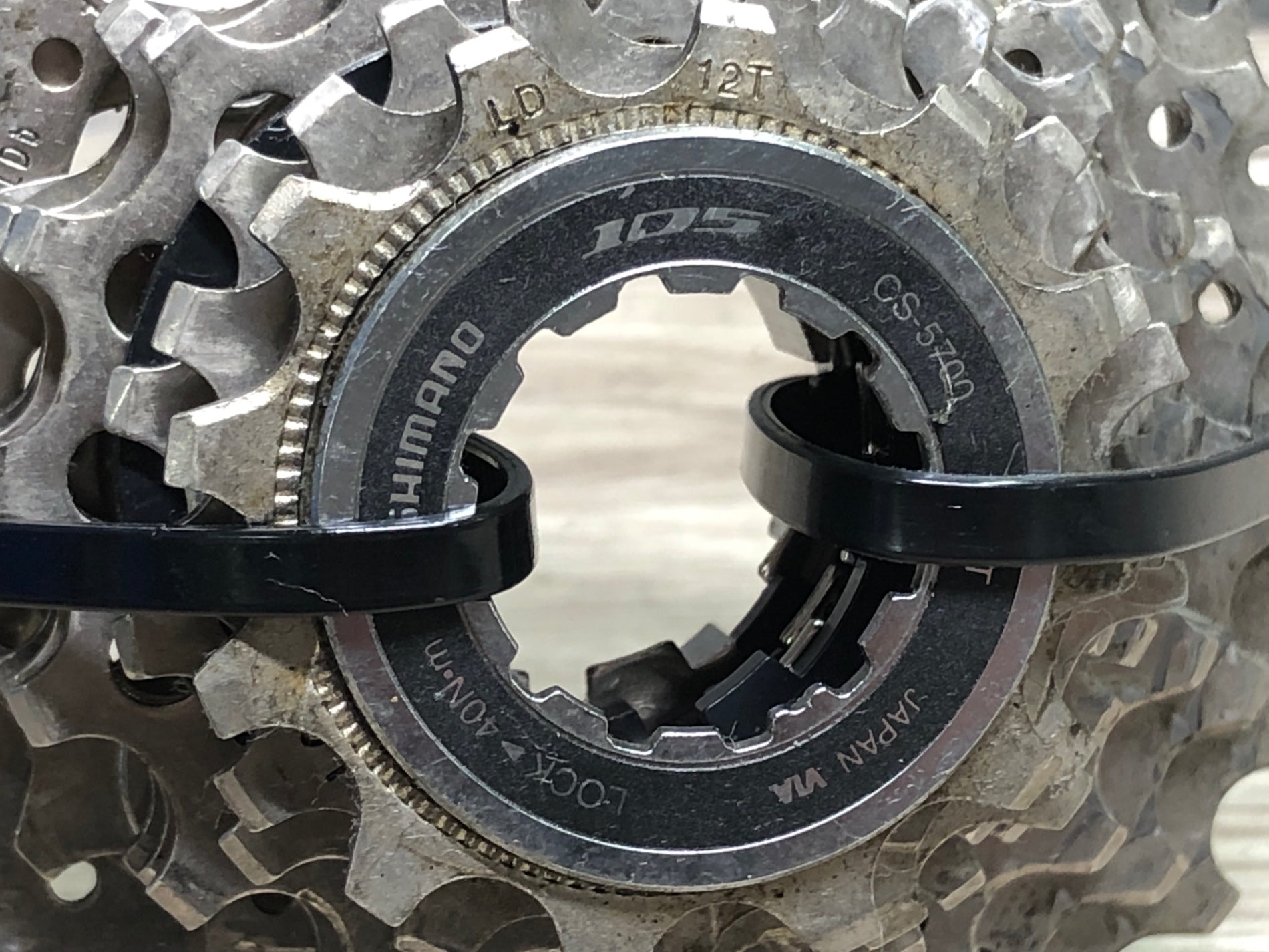JH455 シマノ SHIMANO 105 CS-5700 スプロケット 12-27T 10S – BICI