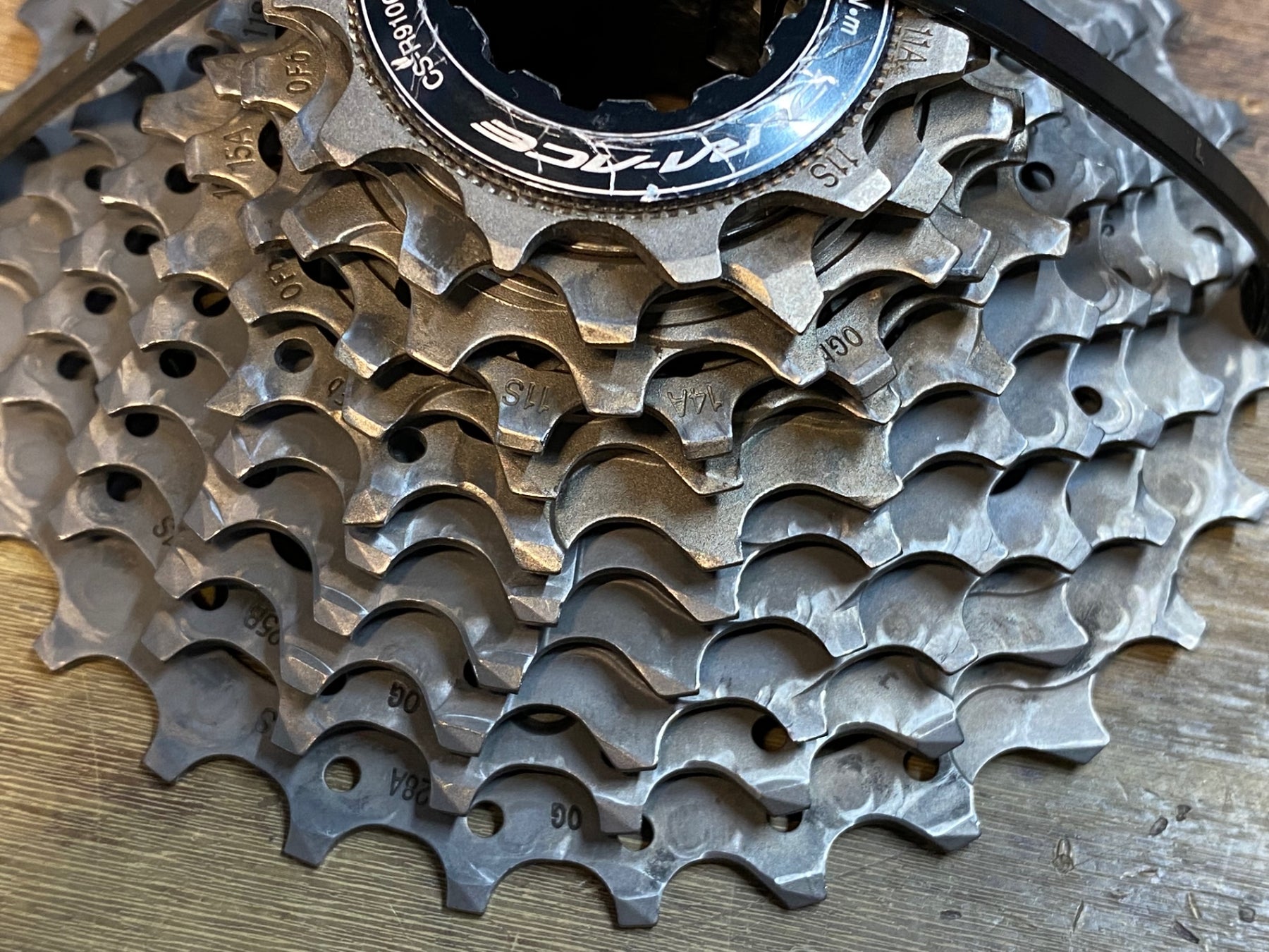 IZ365 シマノ SHIMANO デュラエース DURA-ACE CS-R9100 スプロケット