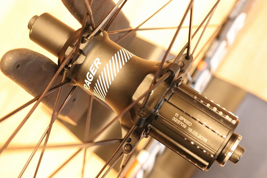 ボントレガー BONTRAGER オーラ AURA 5 TLR アルミ カーボン チューブレスレディ ホイールセット シマノ 11S/12S 【芦屋店】