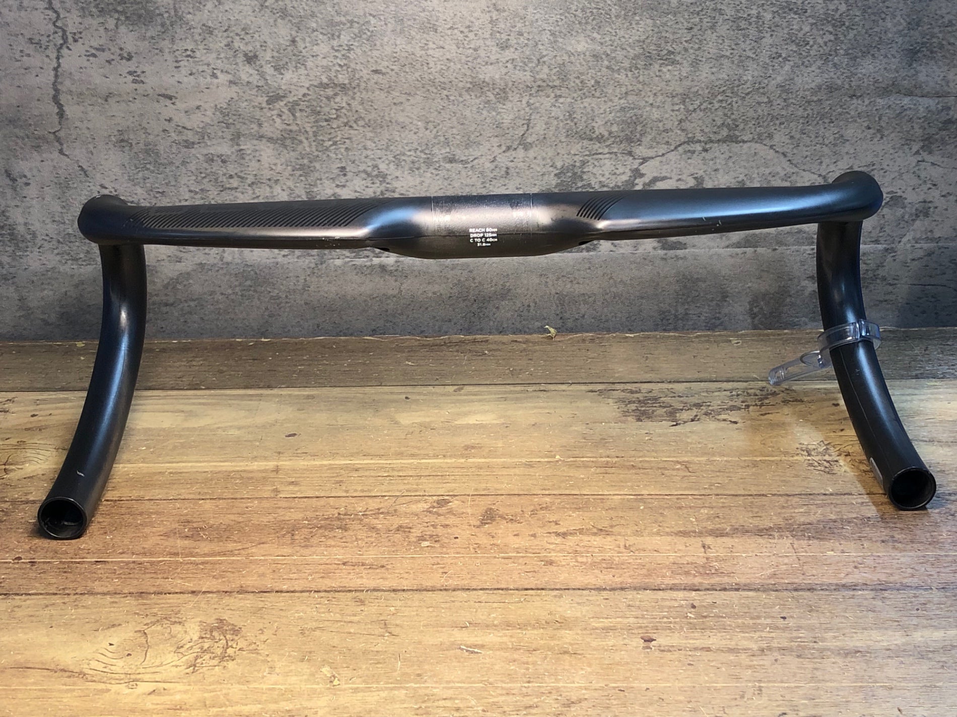 IZ249 フェルト FELT DEVOX AERO カーボンドロップハンドル φ31.8