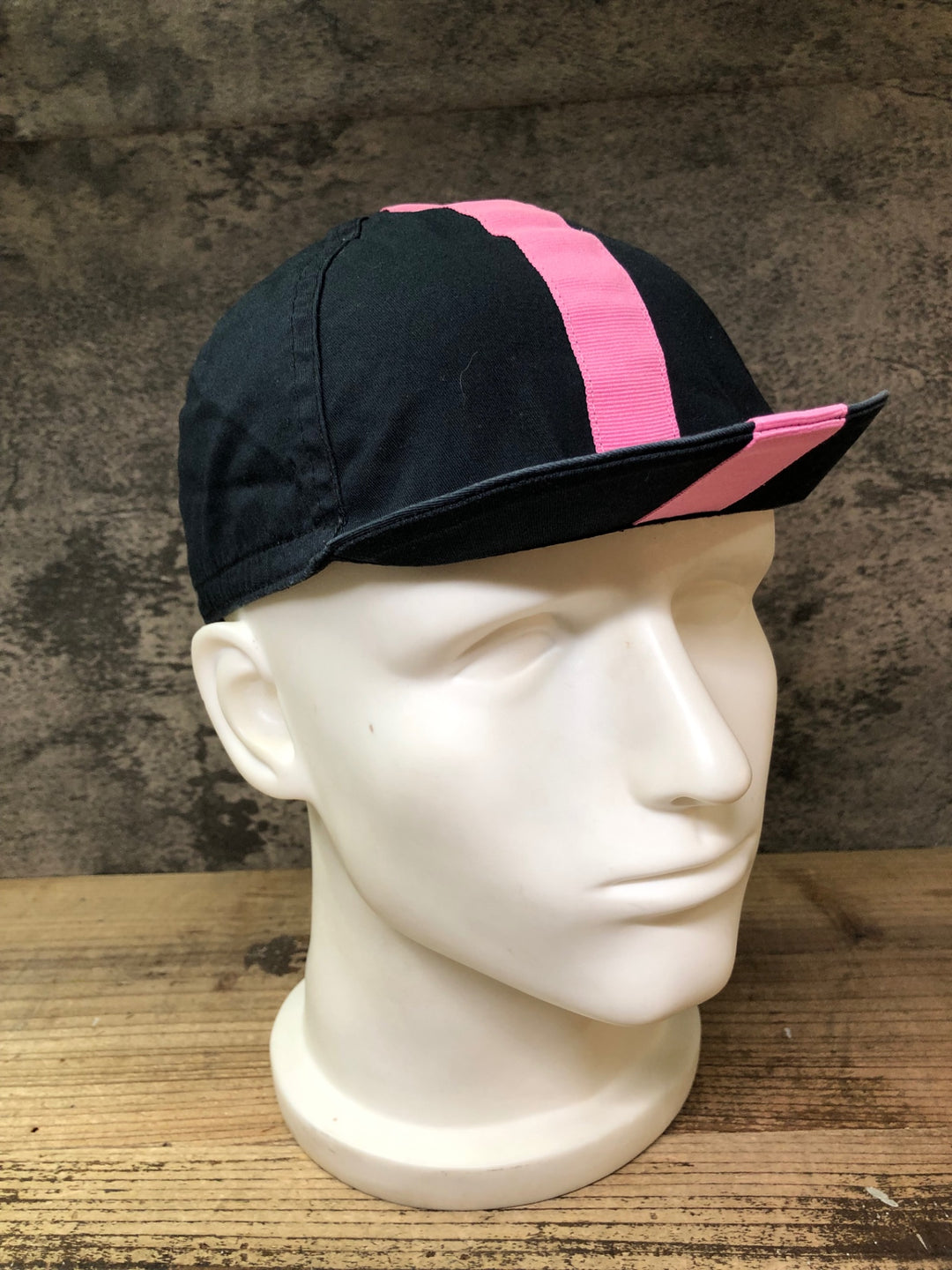 JO053 ラファ RAPHA CAP サイクルキャップ 黒 ピンク M-L