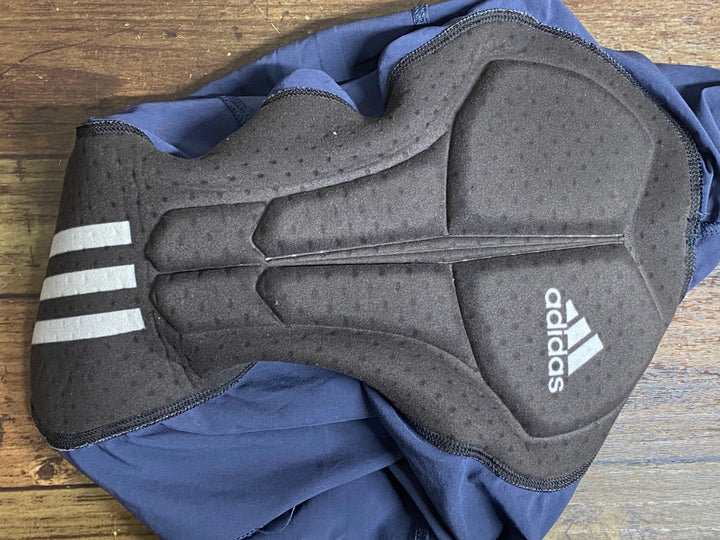 JP764 アディダス adidas ビブショーツ 紺 S
